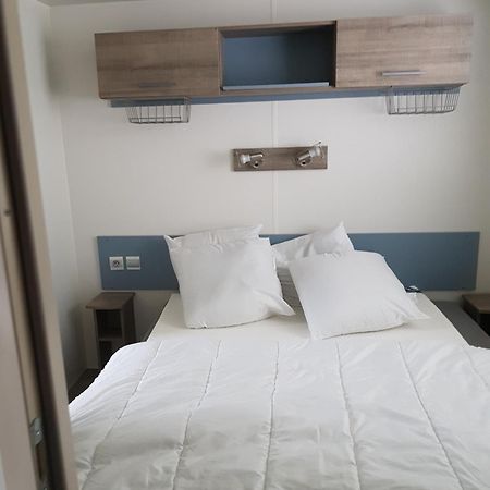 Mobilhome Climatise 6 Pers Gujan-Mestras Bagian luar foto